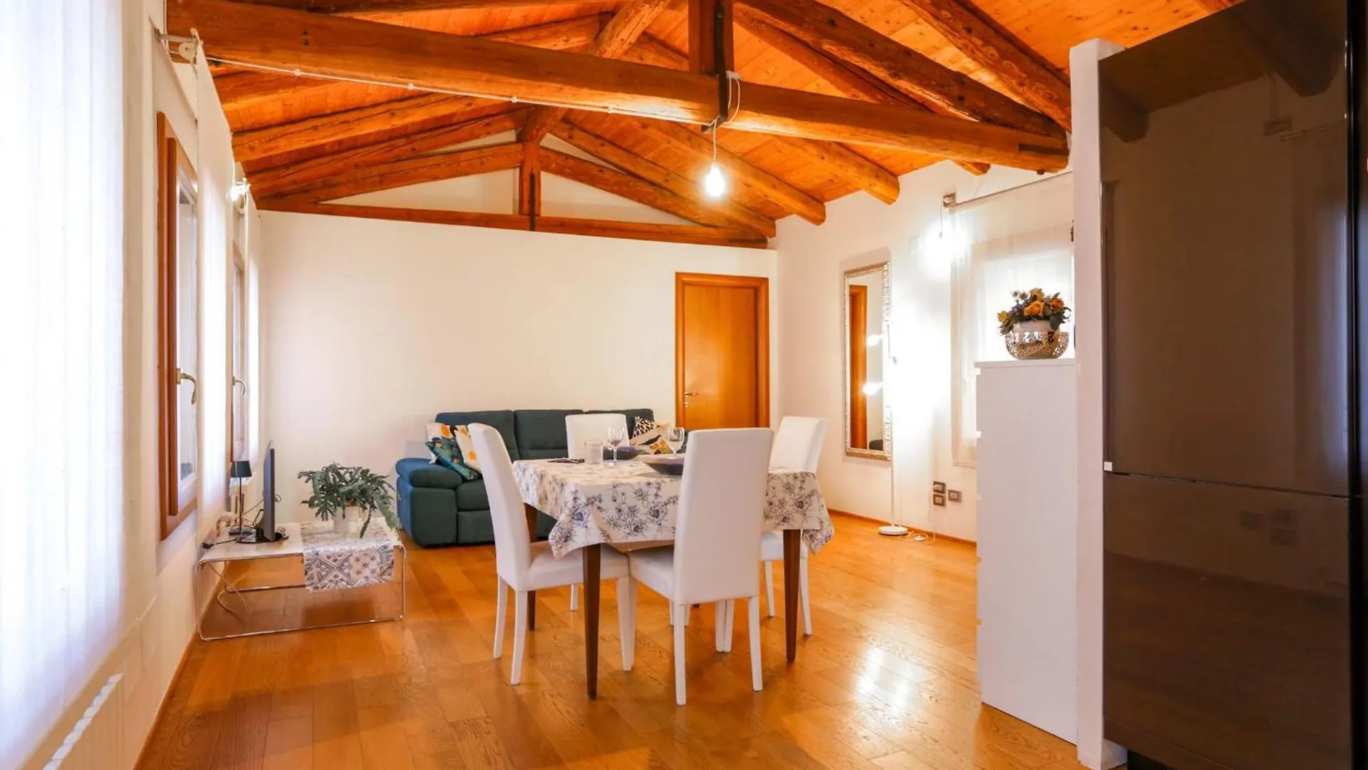 Casa Fiera Between The Centre And The Restera Treviso Apartament