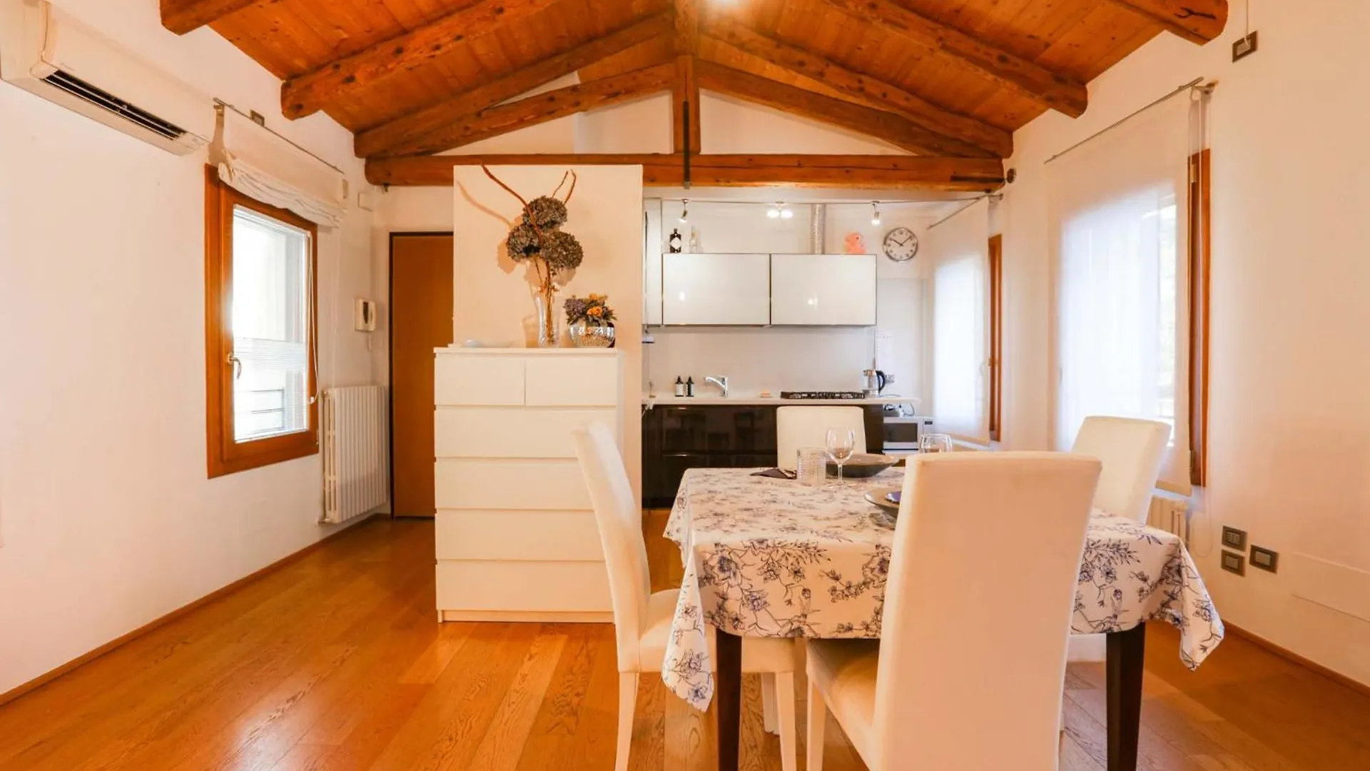 Apartament Casa Fiera Between The Centre And The Restera Treviso
