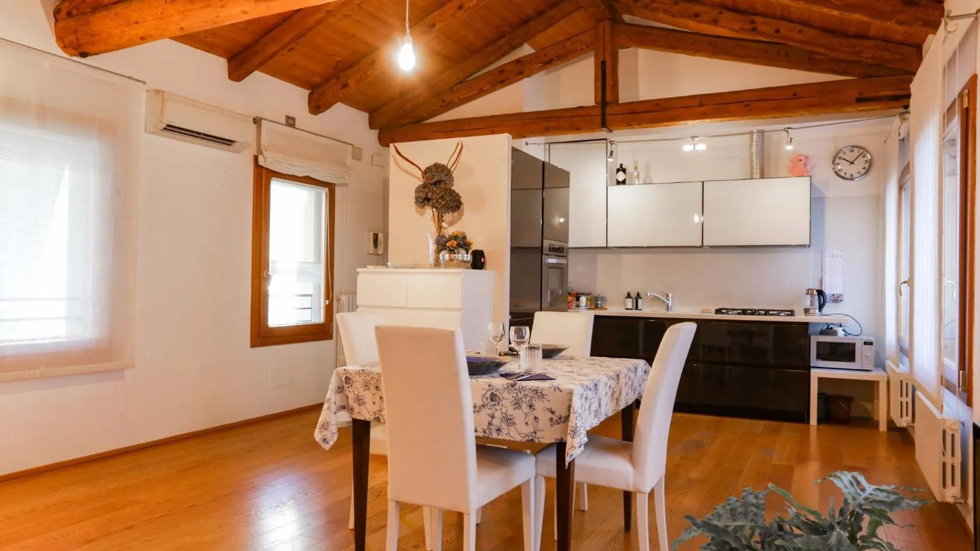 Casa Fiera Between The Centre And The Restera Treviso Apartament